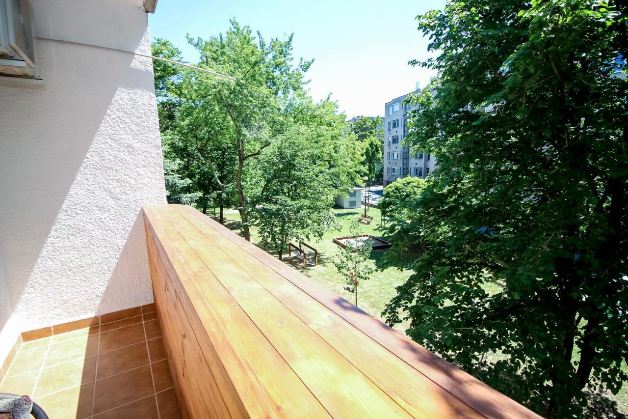 Ferienwohnung Helios Apartman Szegedin Exterior foto